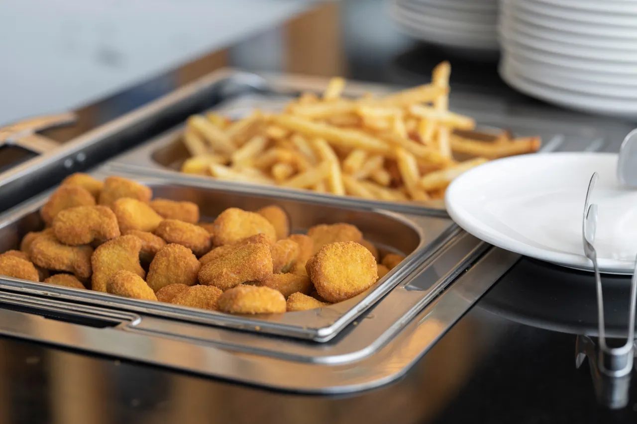Cantines scolaires : comment est contrôlée l'hygiène des repas de vos enfants
